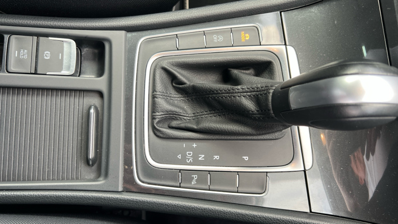 Volkswagen Golf 1.5 TSI EVO 150 Match Edition 5dr DSG Petrol Estate